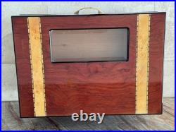 Romeo y Julieta Limited Edition 29/130 Luxury Lacquered Humidor Large Cigar Box Romeo y Julieta Limited Edition 29/130 Luxury Lacquered Humidor Large Cigar Box