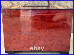 Romeo y Julieta Limited Edition 29/130 Luxury Lacquered Humidor Large Cigar Box