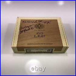 SIGNED Avo Uvezian L. E. 07 Wooden Cigar Box 7.75x6x2