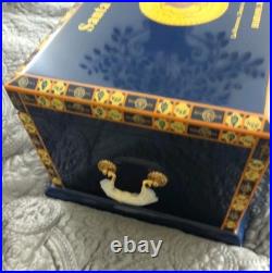 Santa Damiana La Romana Blue Lacquered Wood Cigar Humidor Box