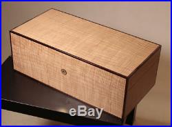 Unique Humidor solid wood construction -luxury cigar box elie bleu davidoff size