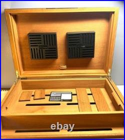 Unused S. T Dupont humidor Cigar Case Black Silver without box