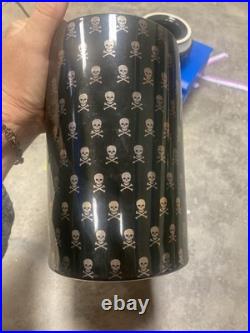 Viaje Skull & Bones Black Ceramic Humidor Ten Ton Tess