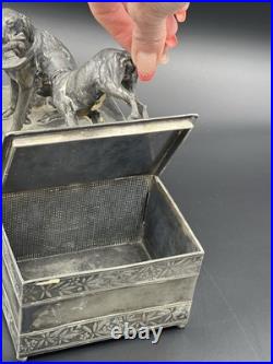 Vintage 19th Century Meriden Humidor Cigar Box Silverplate Two Hunting Dogs Vintage 19th Century Meriden Humidor Cigar Box Silverplate Two Hunting Dogs