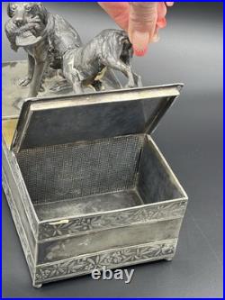 Vintage 19th Century Meriden Humidor Cigar Box Silverplate Two Hunting Dogs Vintage 19th Century Meriden Humidor Cigar Box Silverplate Two Hunting Dogs