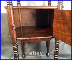 Vintage Cushman Wood Humidor Smoke Box Accent Telephone Table