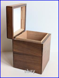 Vintage Decatur Industries DECO USA Walnut Humidor Cigar Box Vintage Decatur Industries DECO USA Walnut Humidor Cigar Box