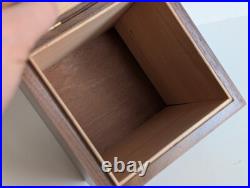 Vintage Decatur Industries DECO USA Walnut Humidor Cigar Box Vintage Decatur Industries DECO USA Walnut Humidor Cigar Box