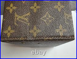 Vintage Louis Vuitton Monogram Cigar Humidor Box Cedar Interior Hygrometer Franc