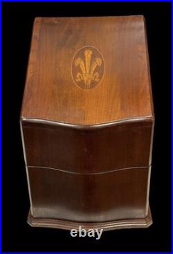 Vintage Maryland Classics Walnut Humidor Keepsake Box Slant Lid Inlaid Crest MCM