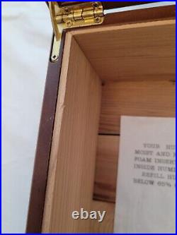 Vintage Spanish Cedar Cigar Humidor Box With Glass Hygrometer and Humidifier