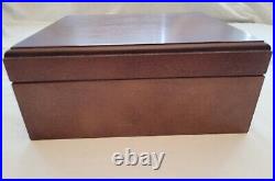 Vintage Spanish Cedar Cigar Humidor Box With Glass Hygrometer and Humidifier