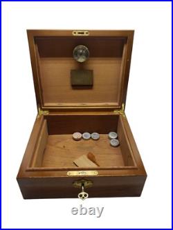 Vintage Wooden Cigar Humidor Box With Hygrometer And Key Lock