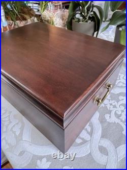 Vintage Wooden Diamond Crown Humidor