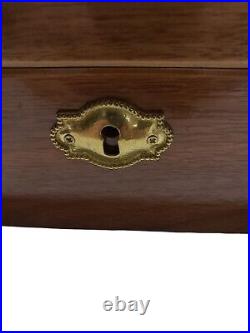 Wooden Cigar Humidor Box with Hygrometer With Key Wooden Cigar Humidor Box with Hygrometer With Key