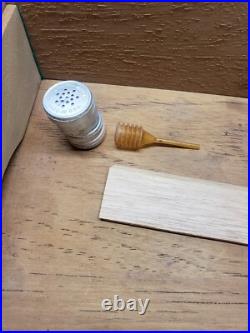 Wooden Cigar Humidor Box with Hygrometer With Key Wooden Cigar Humidor Box with Hygrometer With Key